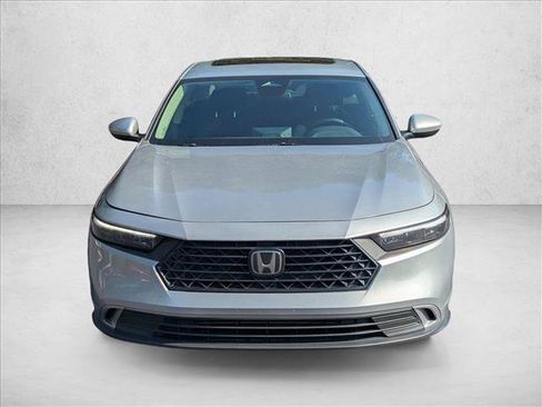 Used 2024 Honda Accord EX image 2