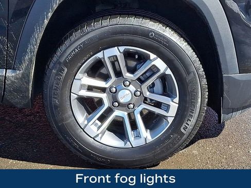 Used 2025 GMC Terrain Elevation image 12