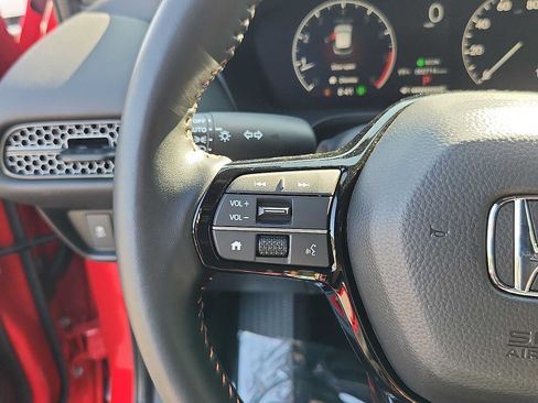 Certified 2026 Honda HR-V Sport image 19