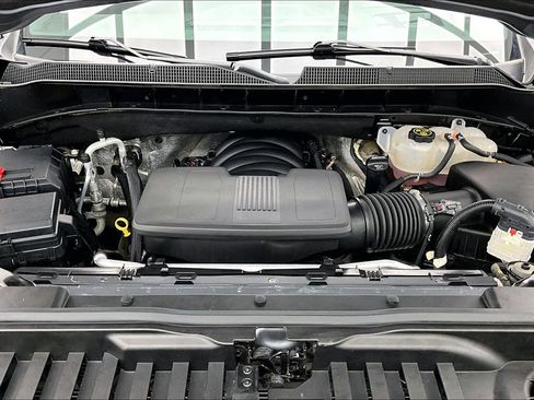 Used 2021 Chevrolet Silverado 1500 High Country w/ Technology Package AWD/4WD image 10