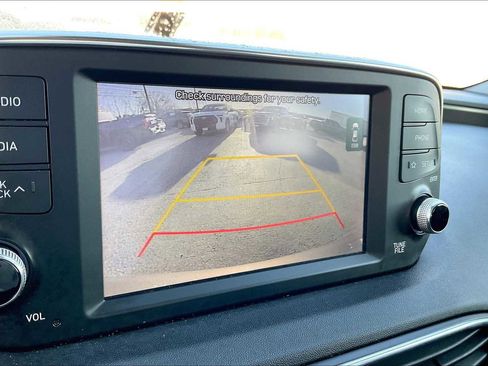 Used 2019 Hyundai Santa Fe SE image 24