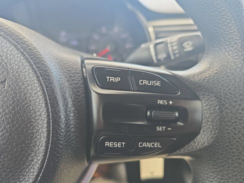 Used 2021 Kia Rio S FWD image 26