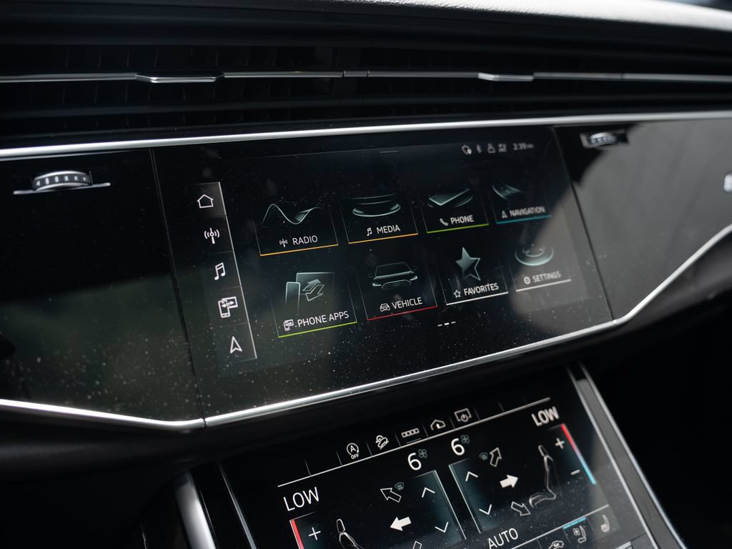 Certified 2023 Audi Q7 2.0T Premium Plus w/ Premium Plus Package AWD/4WD image 26