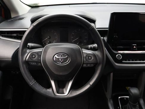 Used 2023 Toyota Corolla Cross LE image 23