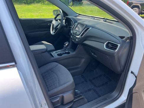 Certified 2023 Chevrolet Equinox LT AWD/4WD image 9