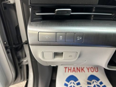 Used 2025 Hyundai Kona SEL AWD/4WD image 21