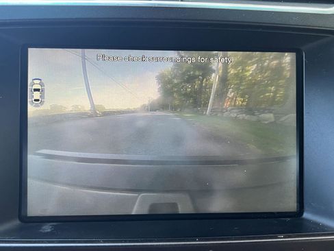 Used 2016 Ford Explorer Limited image 29