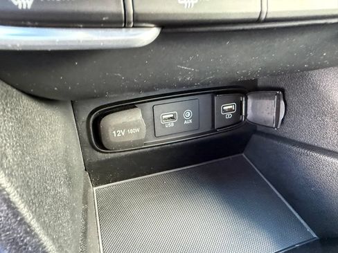 Used 2020 Hyundai Santa Fe SE AWD/4WD image 30