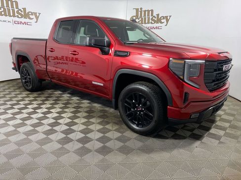 Used 2023 GMC Sierra 1500 Elevation AWD/4WD image 1