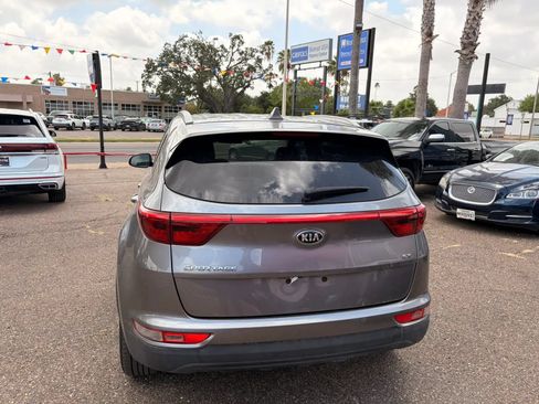 Used 2017 Kia Sportage EX AWD/4WD image 16