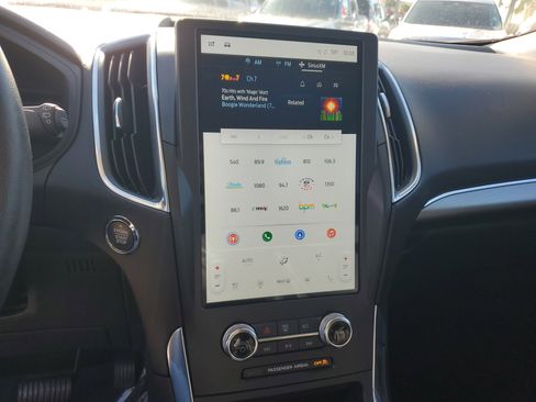 Certified 2024 Ford Edge Titanium w/ Equipment Group 301A image 25