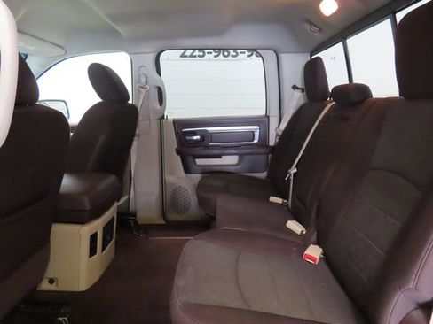 Used 2016 RAM 1500 Big Horn RWD image 33