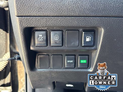 Used 2020 Nissan Rogue S FWD image 31