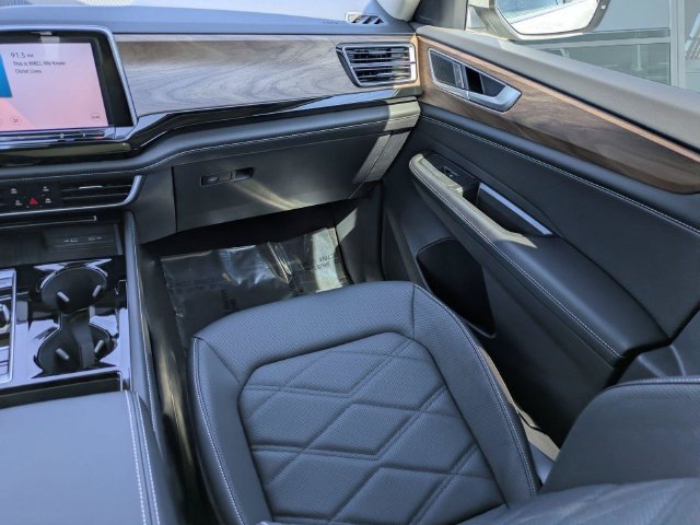 New 2026 Volkswagen Atlas SE FWD image 18