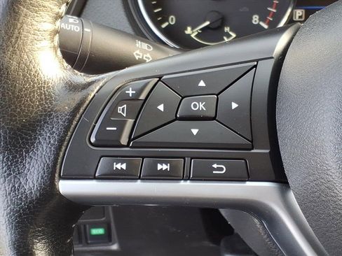 Used 2020 Nissan Rogue Sport SL image 22