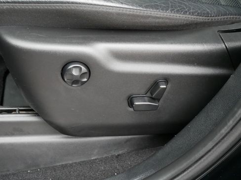 Used 2019 Jeep Grand Cherokee Limited X image 19