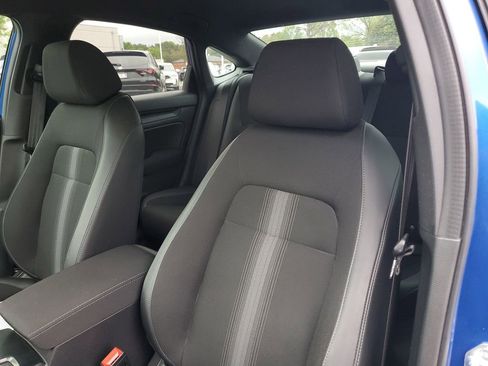 Used 2023 Honda Civic Sport image 16