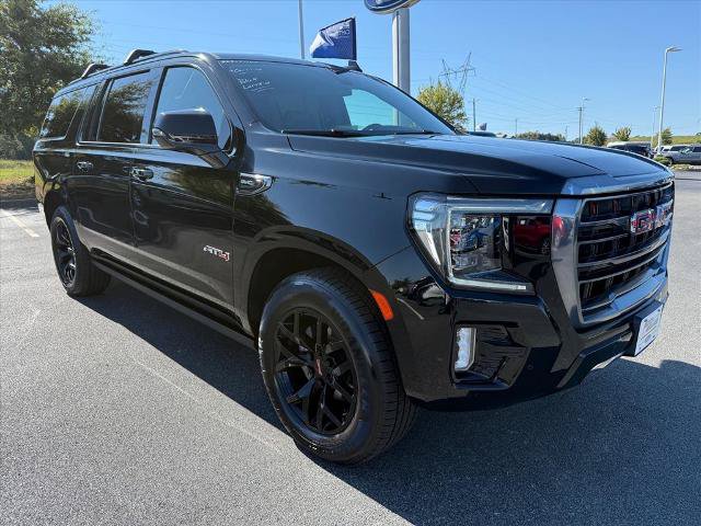 Used 2022 GMC Yukon XL AT4 w/ Max Trailering Package AWD/4WD image 2