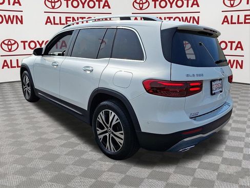 Used 2024 Mercedes-Benz GLB 250 4MATIC image 5