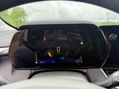 New 2026 Chevrolet TrailBlazer LT w/ Driver Confidence Package FWD image 31