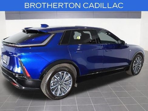 Certified 2024 Cadillac Lyriq Sport RWD image 9