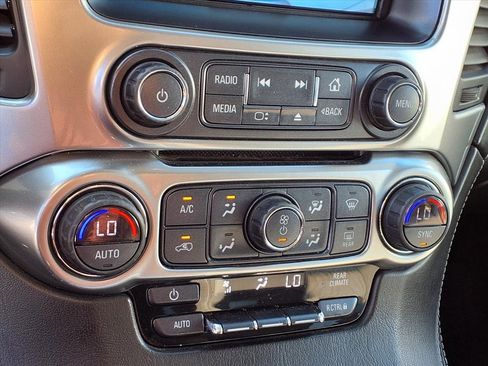 Used 2018 Chevrolet Tahoe LS image 7