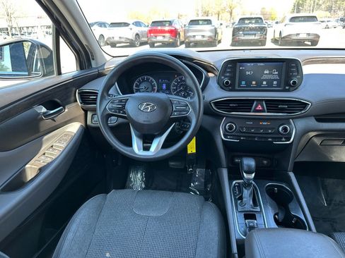 Used 2020 Hyundai Santa Fe SE FWD image 20