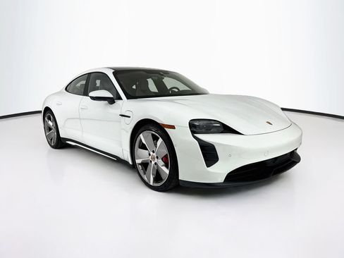 Certified 2024 Porsche Taycan 4S AWD/4WD image 9