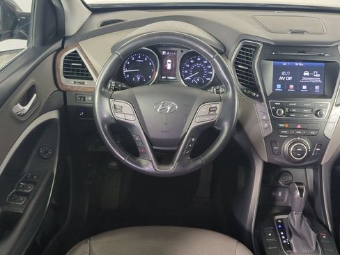 Used 2018 Hyundai Santa Fe Sport FWD image 19