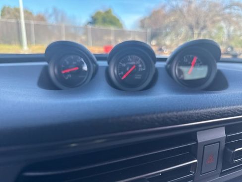 Used 2024 Nissan Z Performance w/ Floor Mat Package image 17