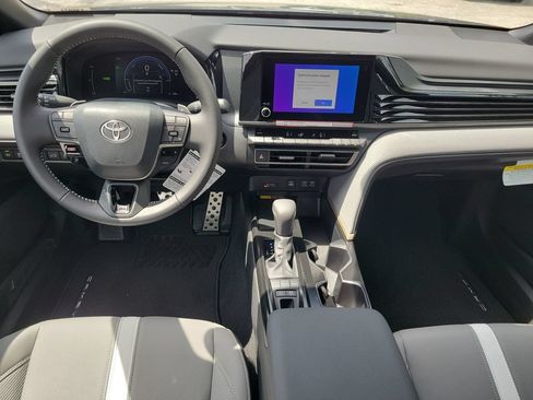 New 2026 Toyota Camry SE FWD image 27