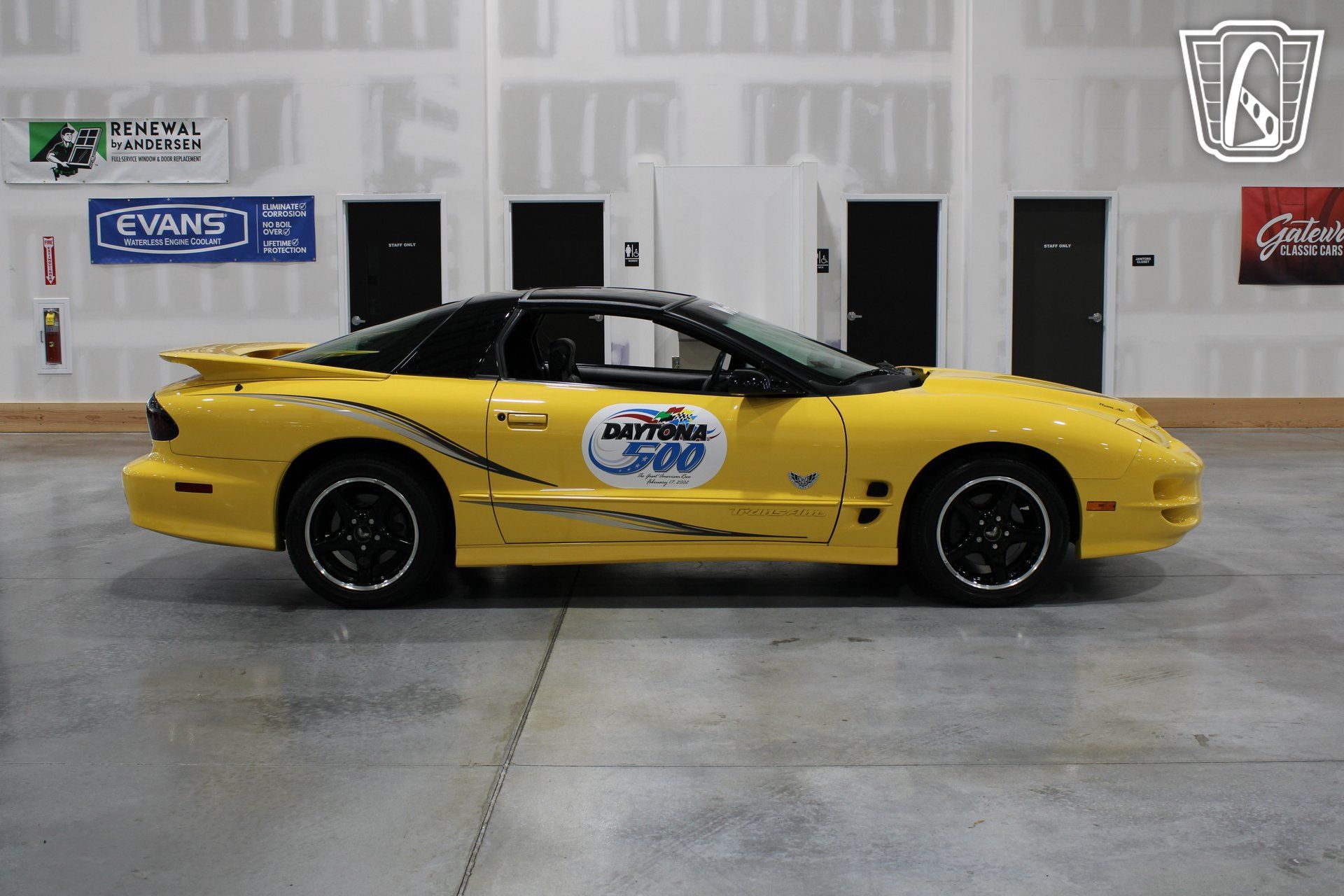 Used 2002 Pontiac Firebird Trans Am w/ SLP Firehawk Pkg RWD image 17