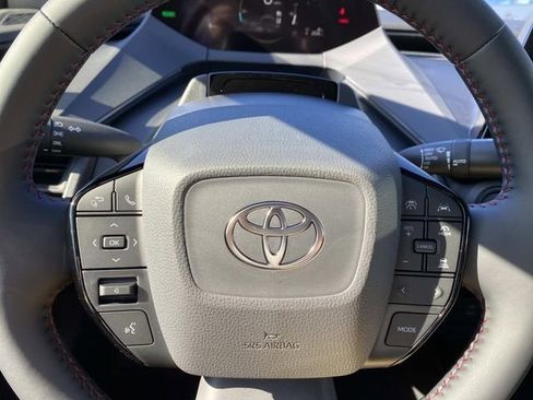 New 2026 Toyota Prius Plug-In Hybrid FWD image 13