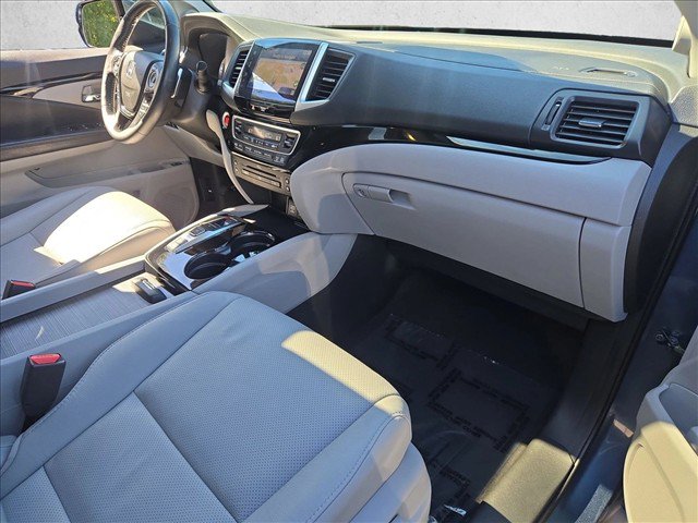 Used 2016 Honda Pilot Elite image 22