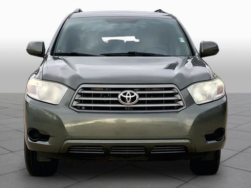 Used 2010 Toyota Highlander 2WD image 3