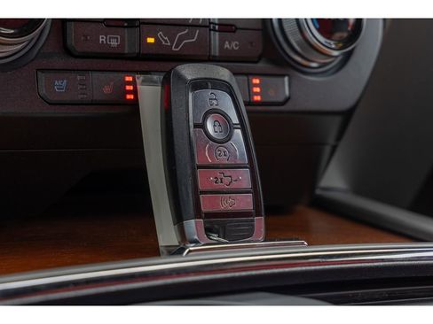 Used 2019 Ford F350 King Ranch w/ King Ranch Ultimate Package image 29