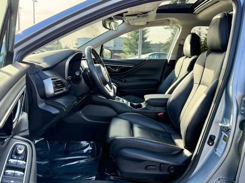 Used 2023 Subaru Outback Limited image 16