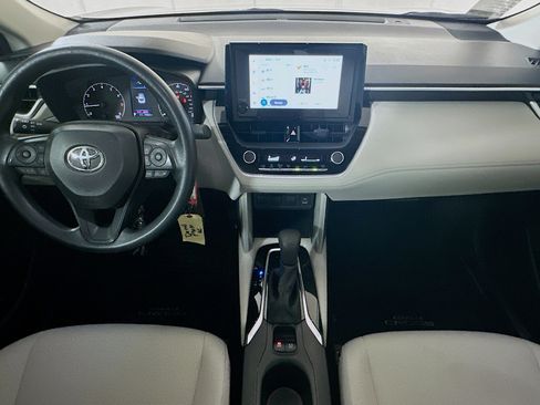 Used 2025 Toyota Corolla Cross L FWD image 26