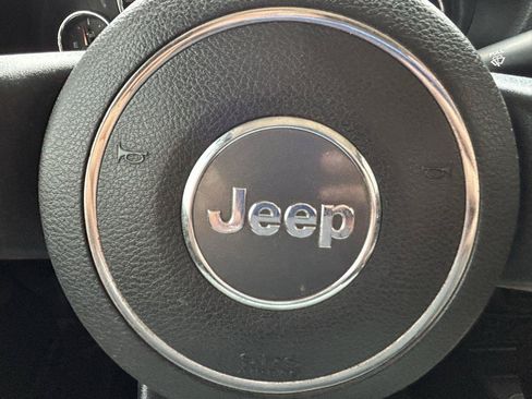Used 2016 Jeep Wrangler Unlimited Sport w/ Max Tow Package AWD/4WD image 20