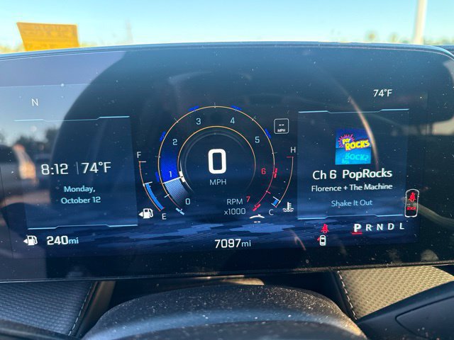 Used 2026 Chevrolet Equinox LT FWD image 8