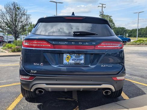 Used 2017 Lincoln MKC Reserve AWD/4WD image 4