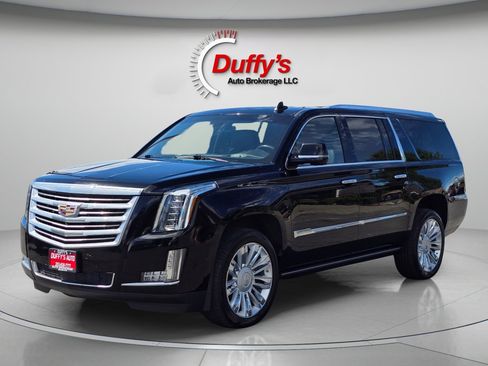 Used 2018 Cadillac Escalade ESV Platinum AWD/4WD image 19