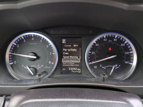 Used 2019 Toyota Highlander Limited Platinum FWD image 30