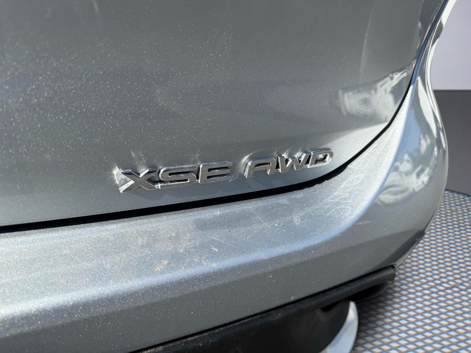 Used 2021 Toyota Highlander XSE AWD/4WD image 7