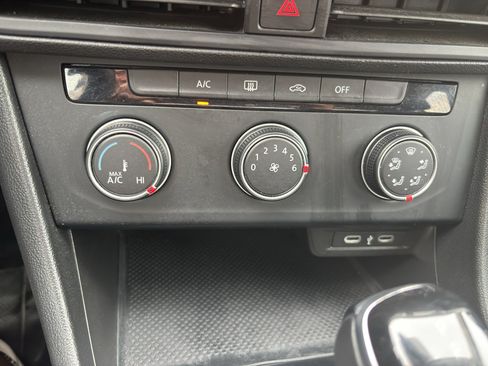 Used 2024 Volkswagen Jetta S FWD image 34