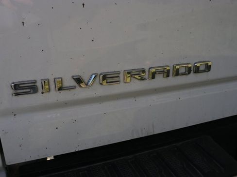 Used 2024 Chevrolet Silverado 2500 LT image 6