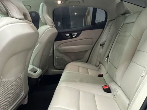 Used 2020 Volvo S60 T5 Momentum w/ Protection Package Premier FWD image 27