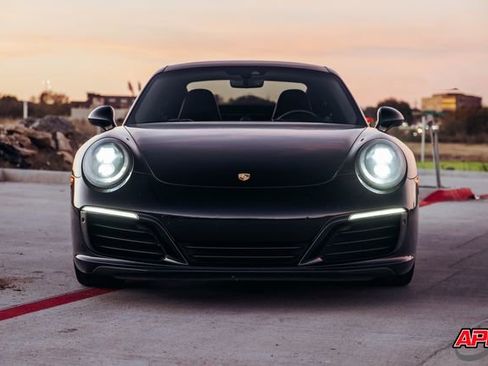 Used 2019 Porsche 911 Carrera 4S image 16