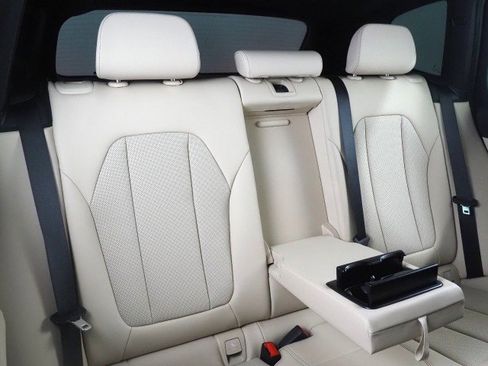 Used 2023 BMW X3 sDrive30i w/ Premium Package image 16