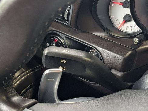 Used 2016 Porsche 911 Turbo S image 21